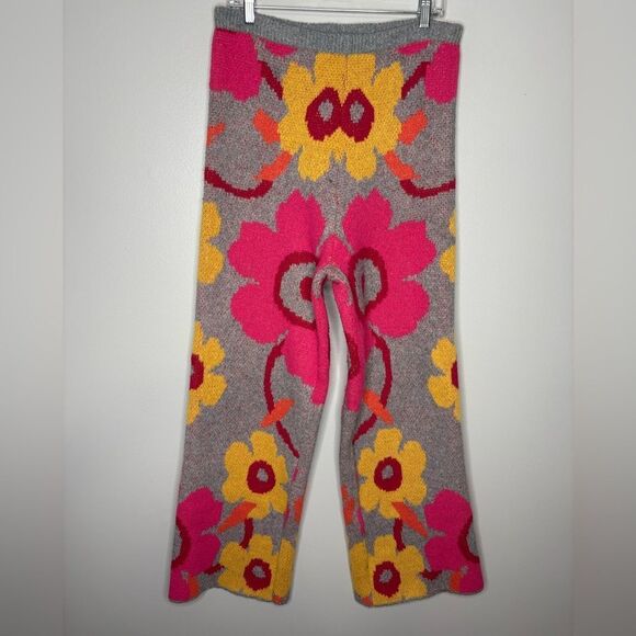 Dani & Davi Happy Flower Cardigan and Sweater pants Set - Picture 8 of 8